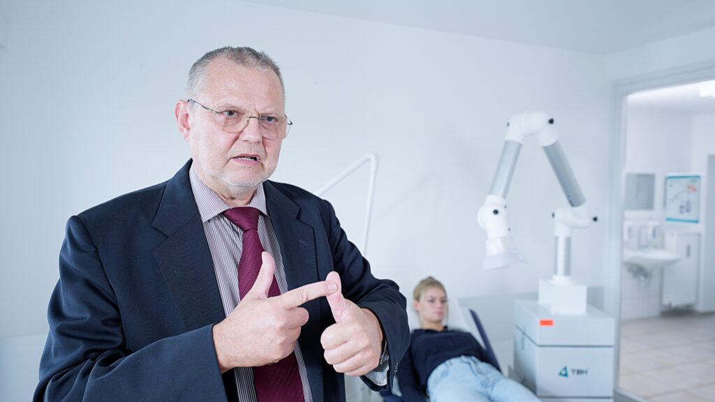 Dr. Hahn über Absauganlagen im Praxisalltag